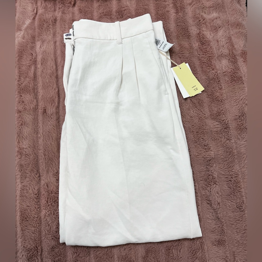 Aritzia effortless pant light birch size 10